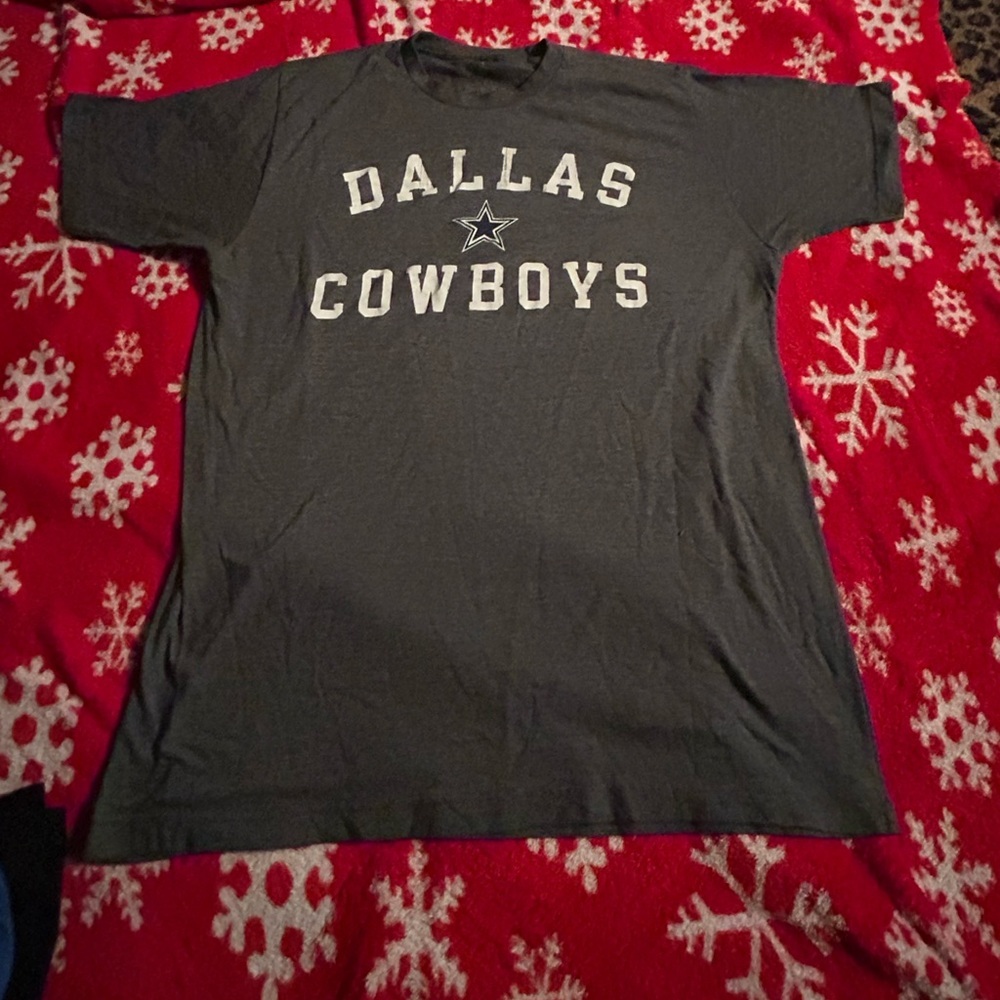 Dallas Cowboy graphic tee